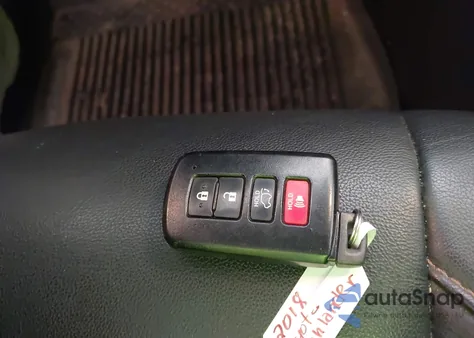 2018 Toyota Highlander Xle from USA, damaged, VIN 5TDJZRFHXJS904447